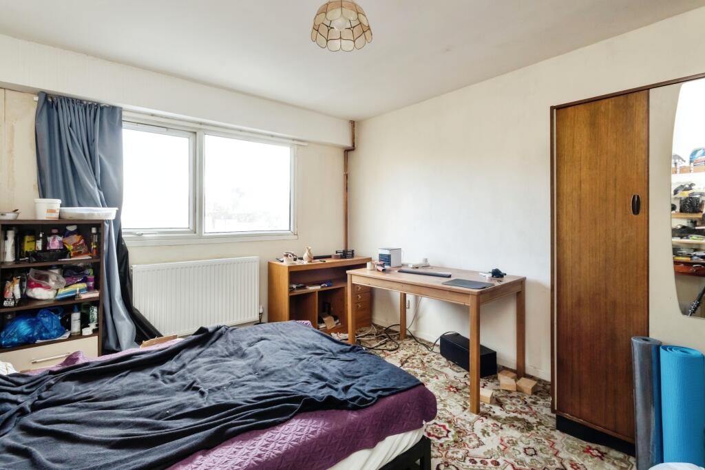 2 bed Town House