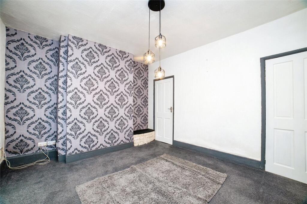 3 bed House
