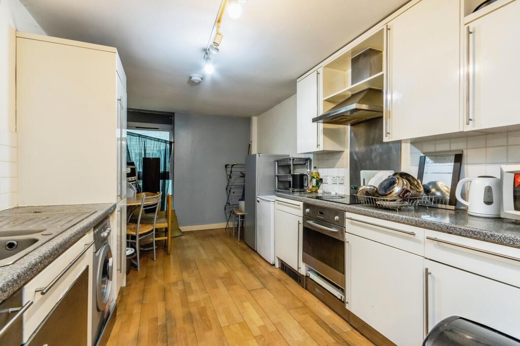 2 bed Apartment