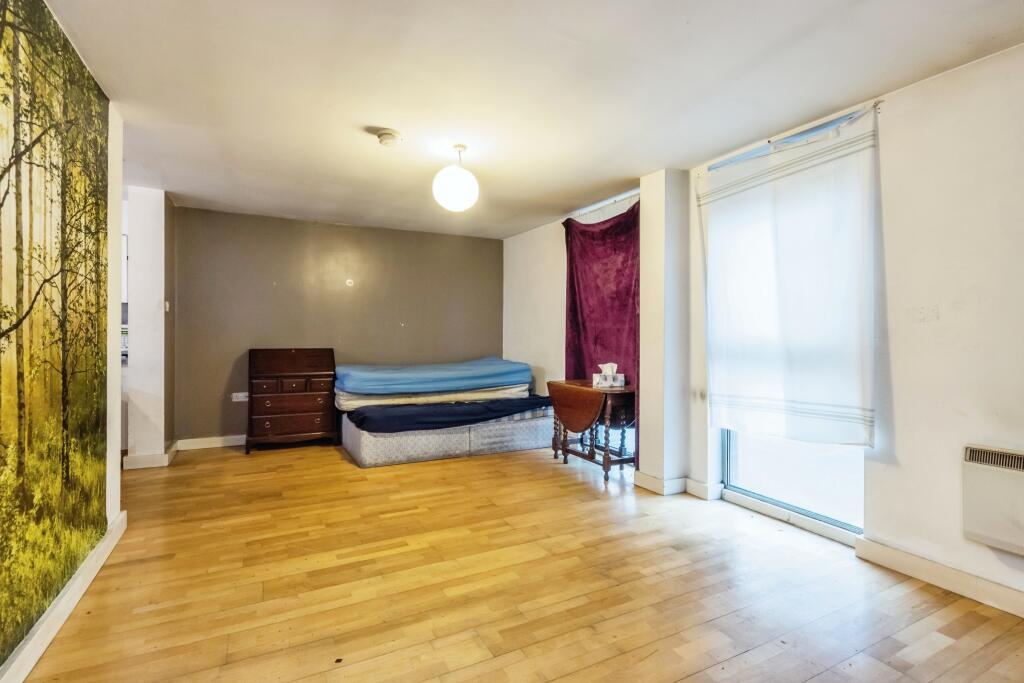 2 bed Apartment