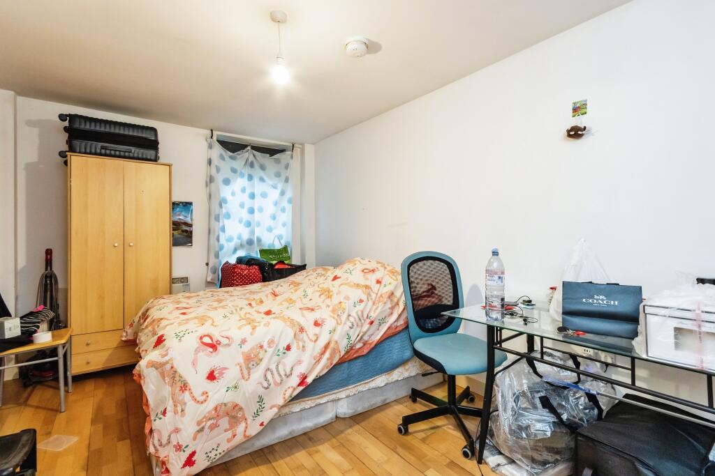 2 bed Apartment