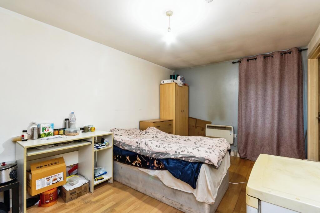 2 bed Apartment