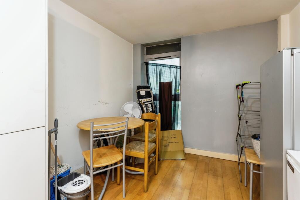 2 bed Apartment