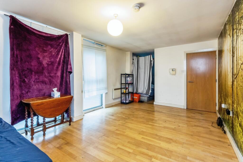 2 bed Apartment