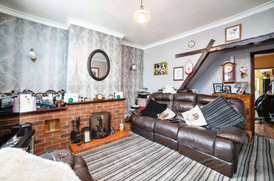 2 bed Terraced
