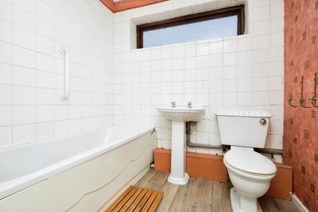 3 bed Terraced