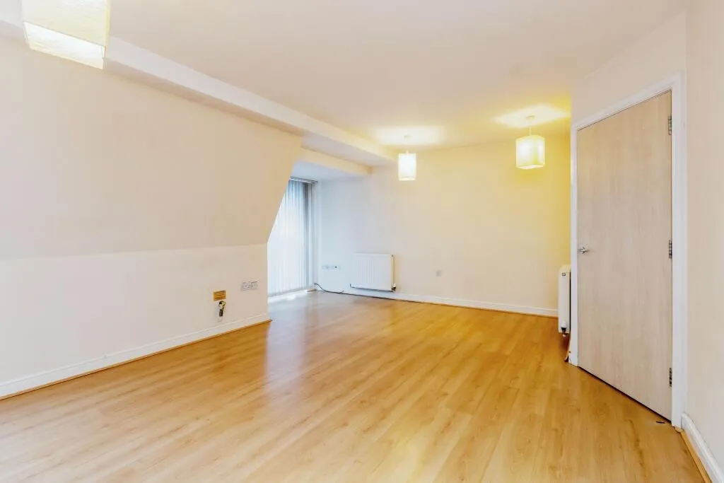 2 bed Apartment