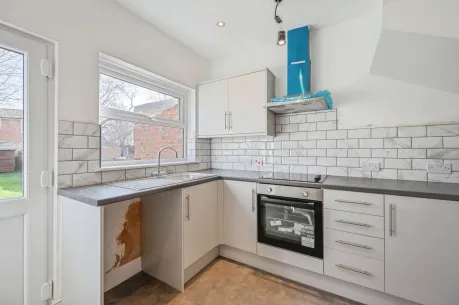 3 bed Semi-Detached
