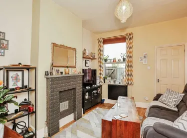 2 bed Block of Apartments
