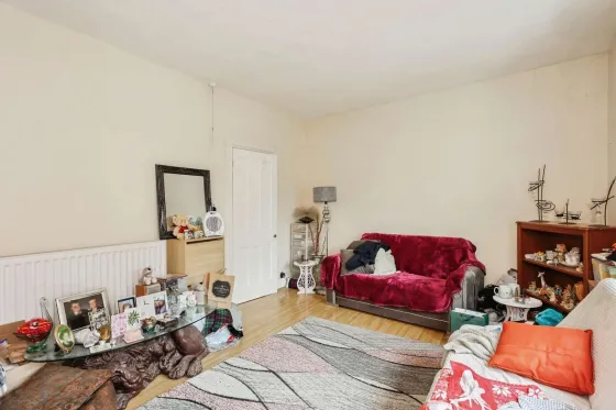 2 bed Block of Apartments