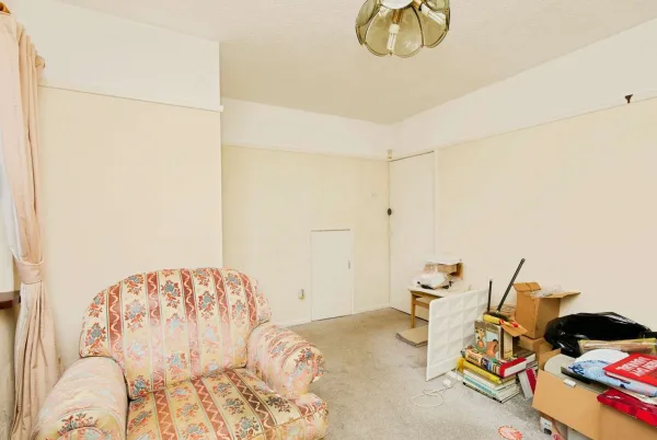 2 bed Semi-Detached