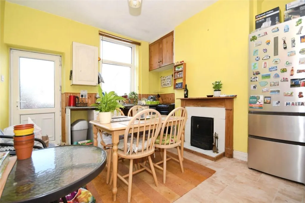 2 bed Terraced