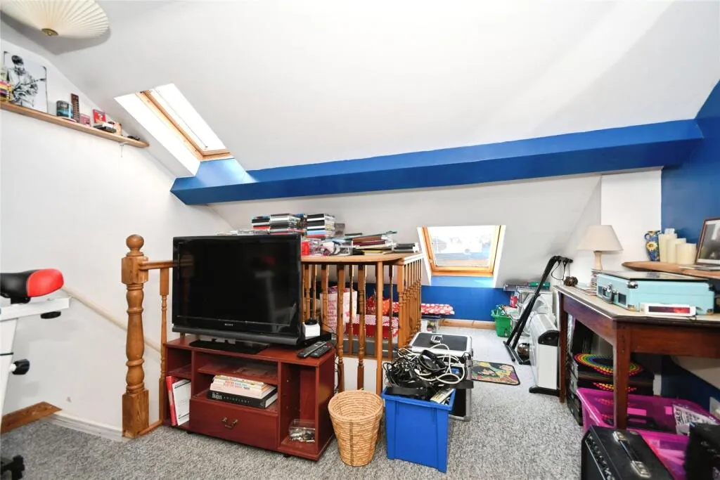 2 bed Terraced