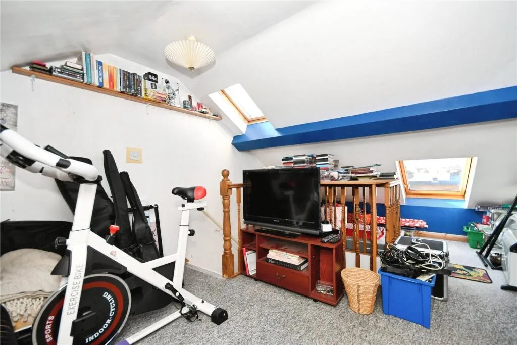 2 bed Terraced