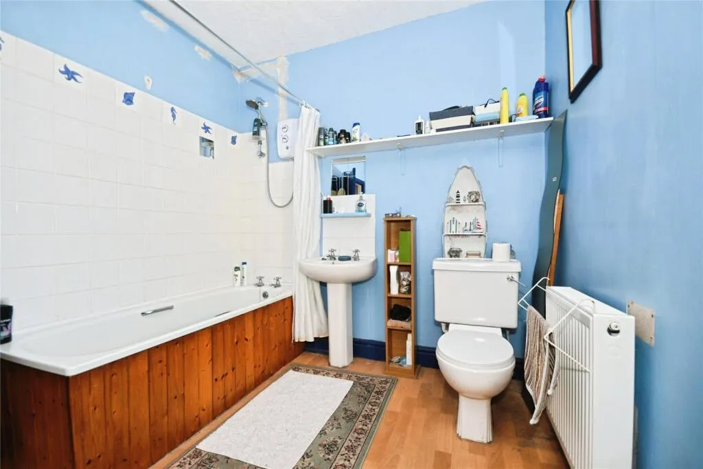 2 bed Terraced