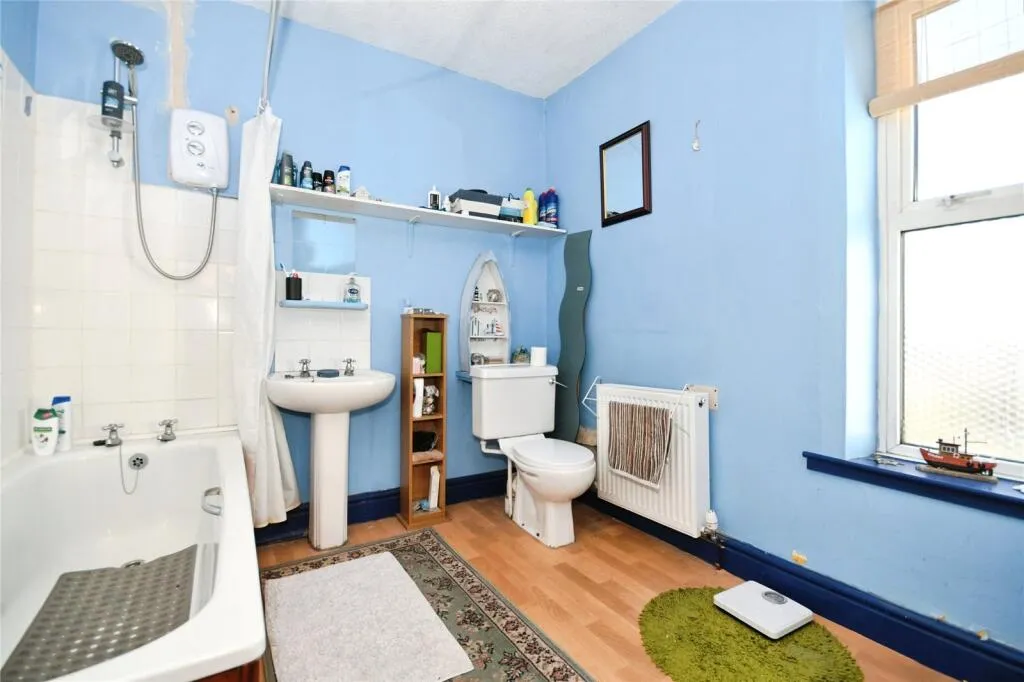 2 bed Terraced