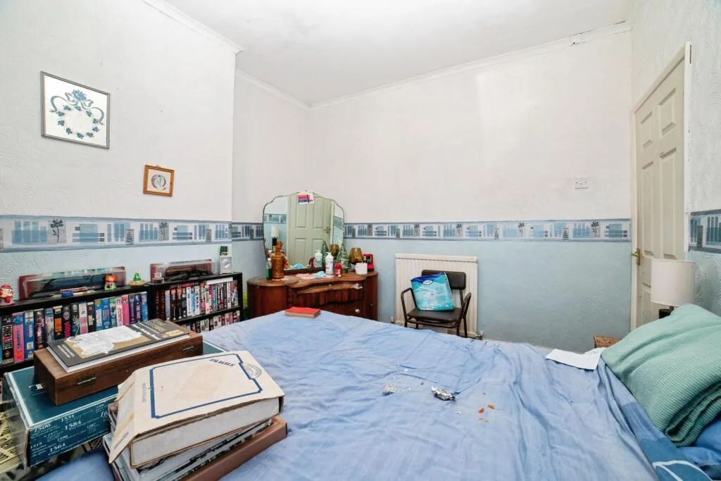 3 bed Terraced