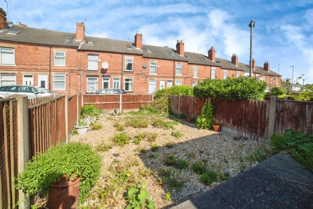 3 bed Terraced