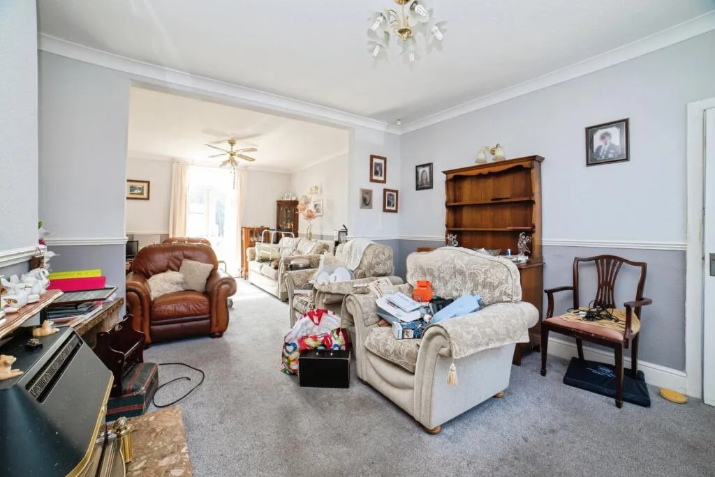 3 bed Terraced