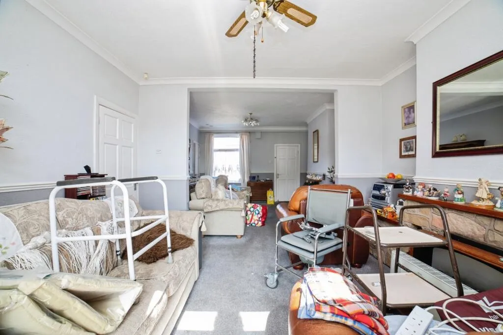 3 bed Terraced