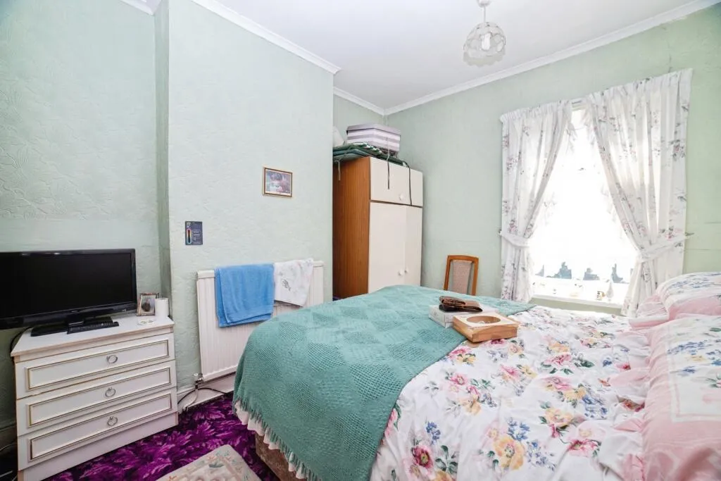 3 bed Terraced