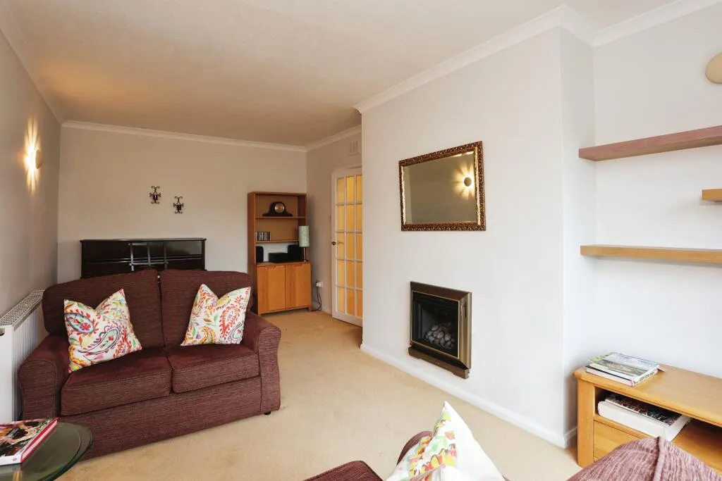2 bed Detached Bungalow