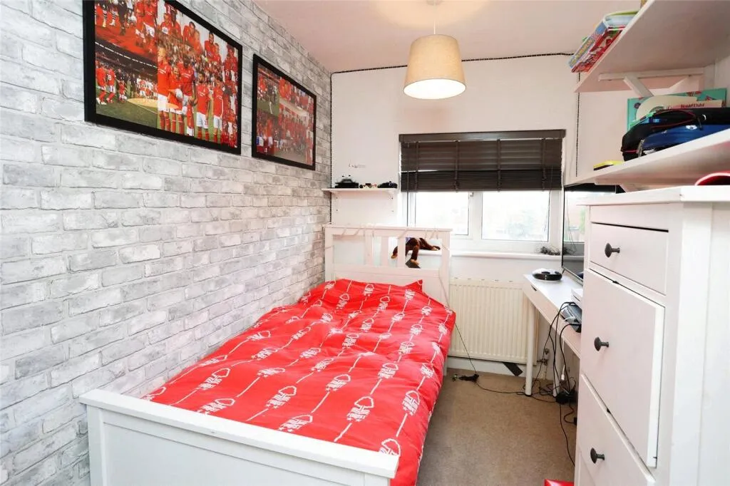 3 bed House