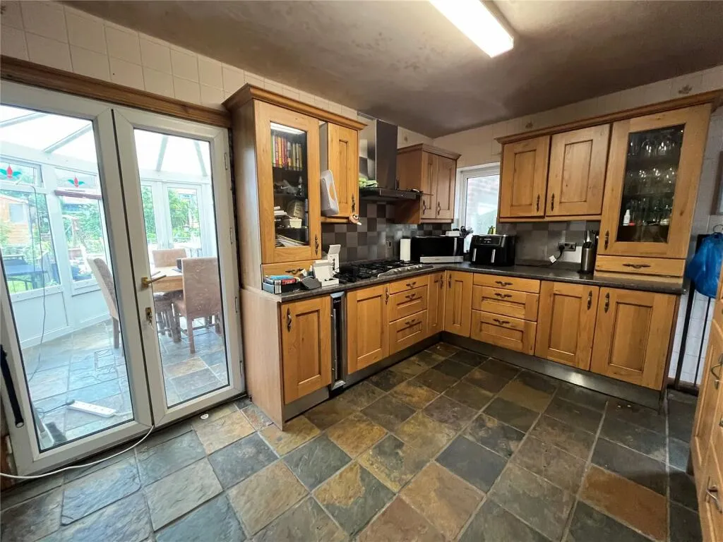 3 bed Semi-Detached