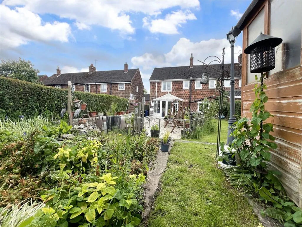 3 bed Semi-Detached