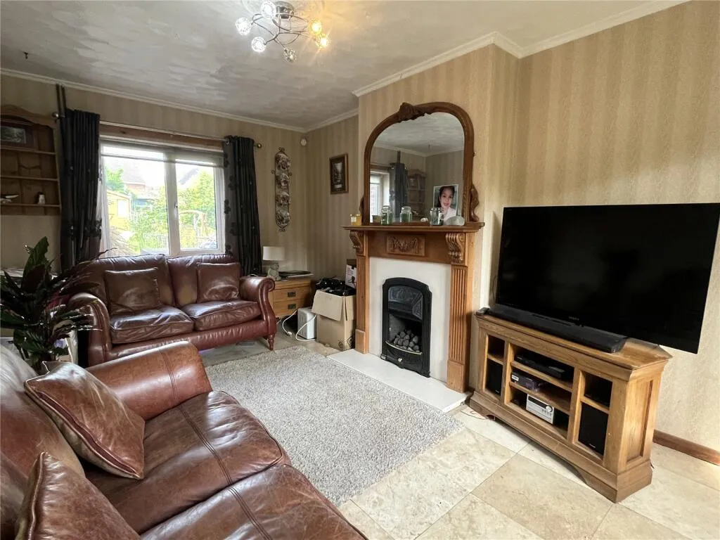 3 bed Semi-Detached