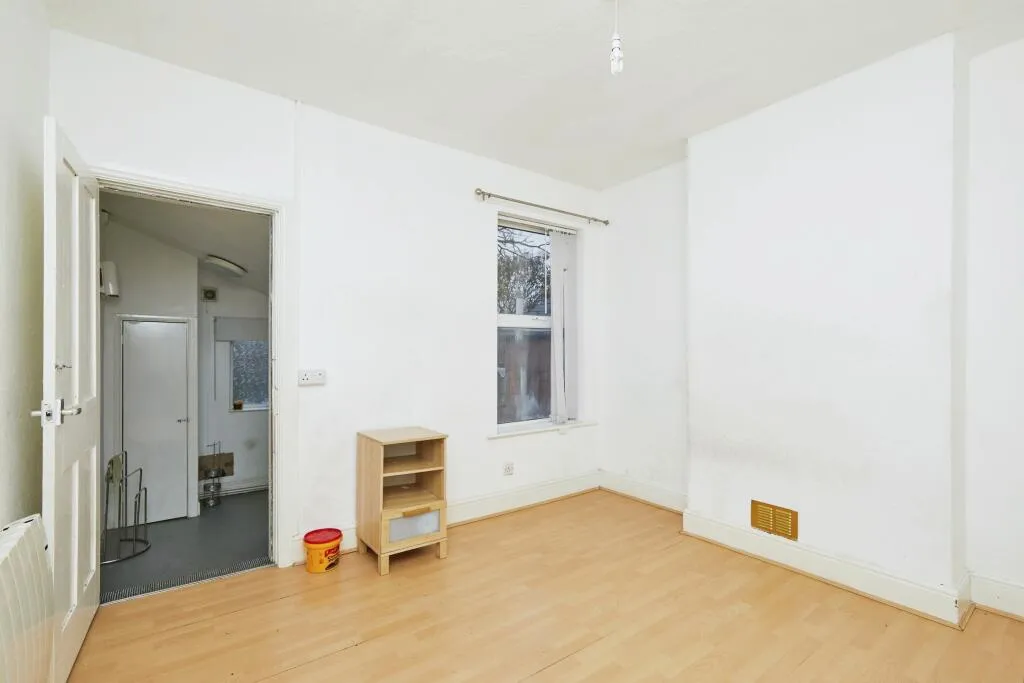 2 bed Terraced