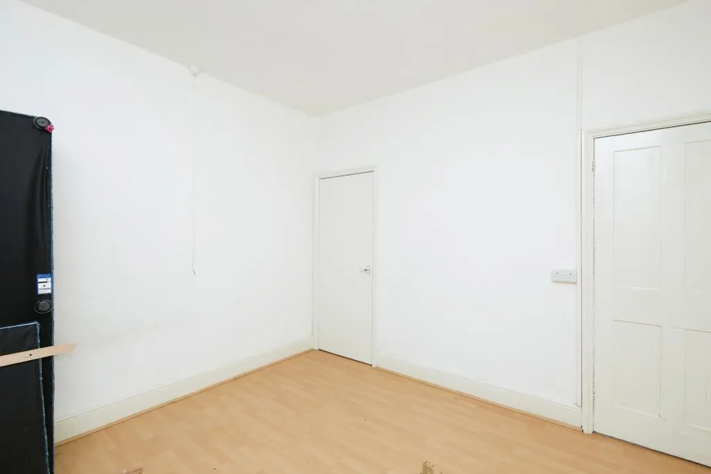 2 bed Terraced