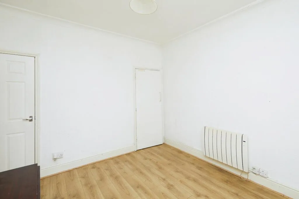 2 bed Terraced