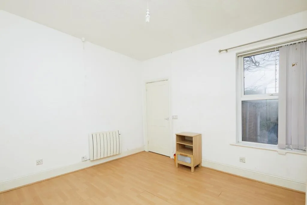 2 bed Terraced