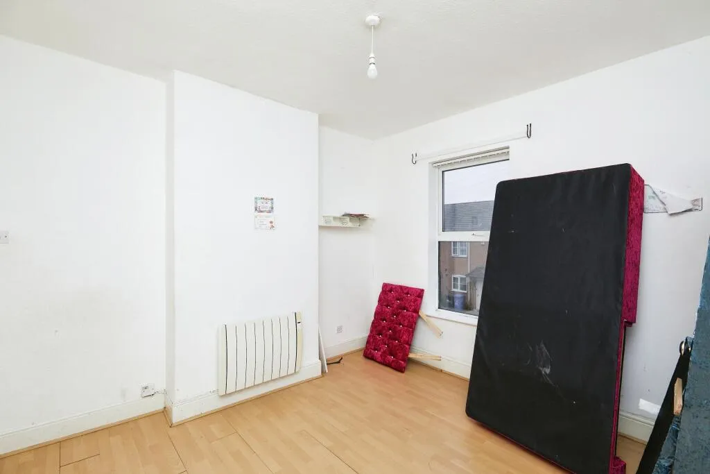 2 bed Terraced