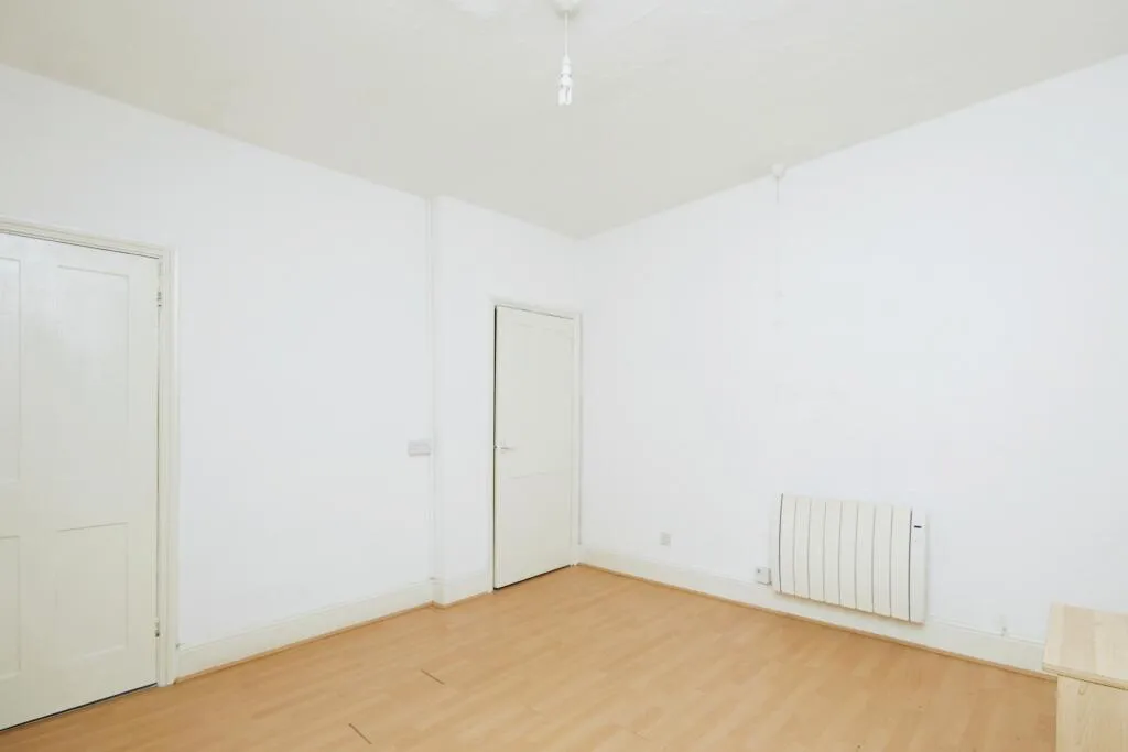 2 bed Terraced