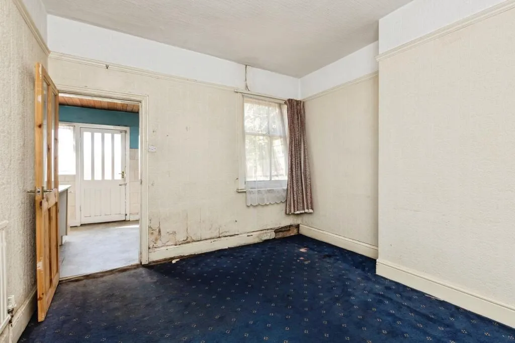 3 bed Semi-Detached