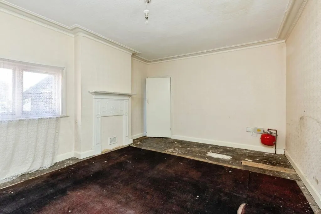 3 bed Semi-Detached