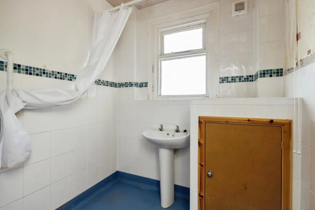 3 bed Semi-Detached