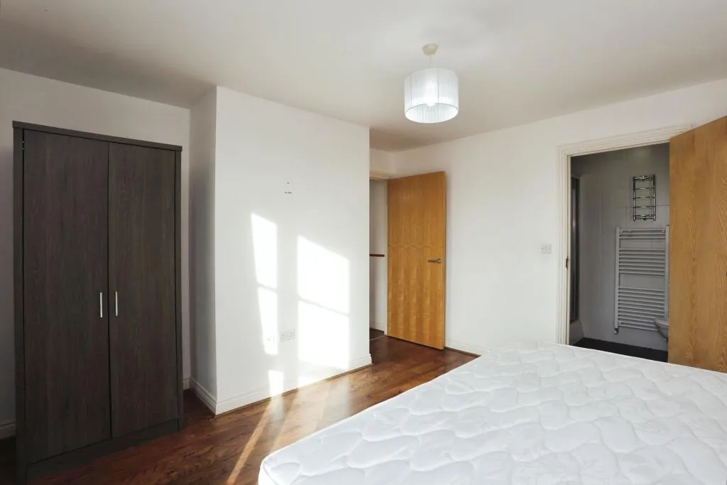 2 bed Apartment