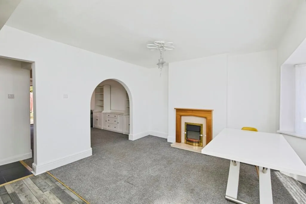 3 bed Semi-Detached