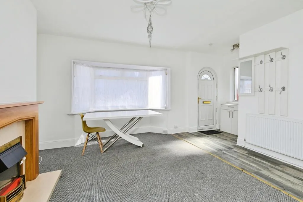 3 bed Semi-Detached