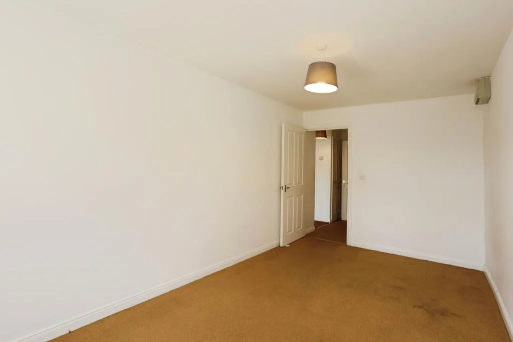 1 bed Apartment