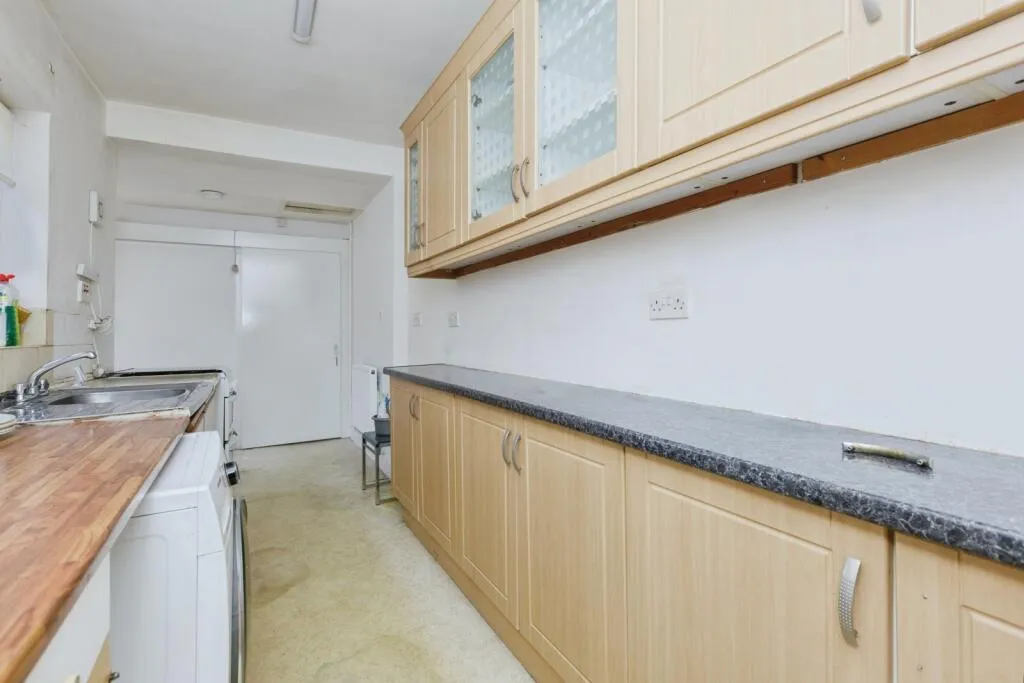 3 bed Terraced