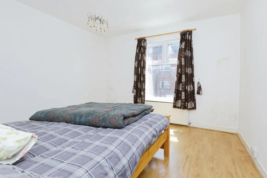 3 bed Terraced