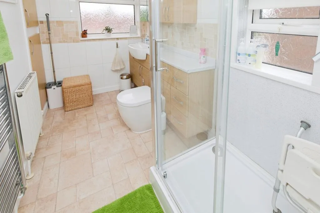 3 bed Semi-Detached