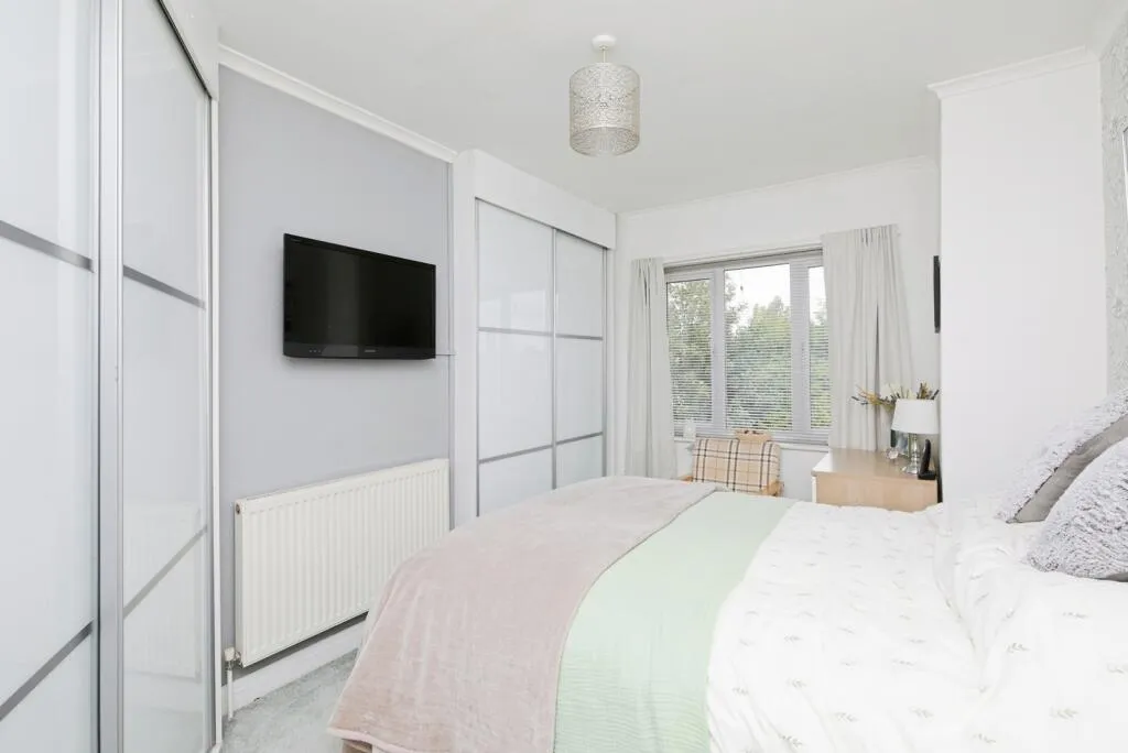 3 bed Semi-Detached