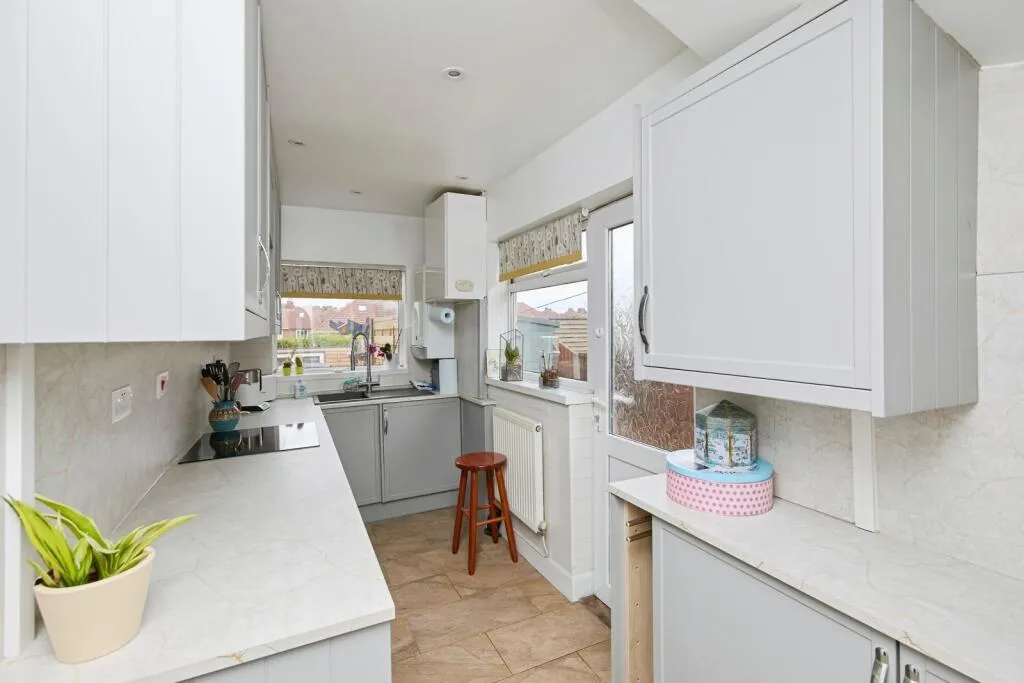 3 bed Semi-Detached