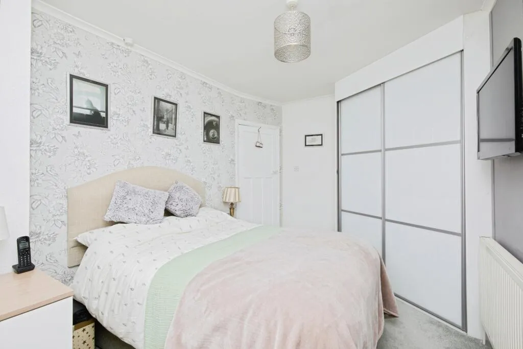 3 bed Semi-Detached