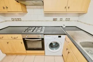 2 bed Semi-Detached